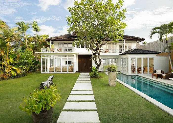 Villa Swarna By Nakula Seminyak 